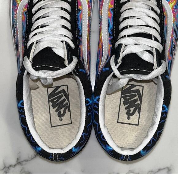 Vans‎ Old Skool Electric Flame Glow in the Dark Sneaker 9 Men's, 10.5 Women's - Picture 5 of 8